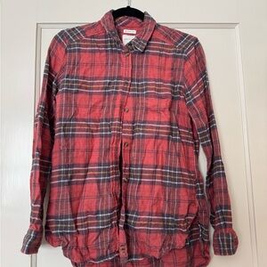 American Eagle Outfitters Red Plaid Casual Shirt